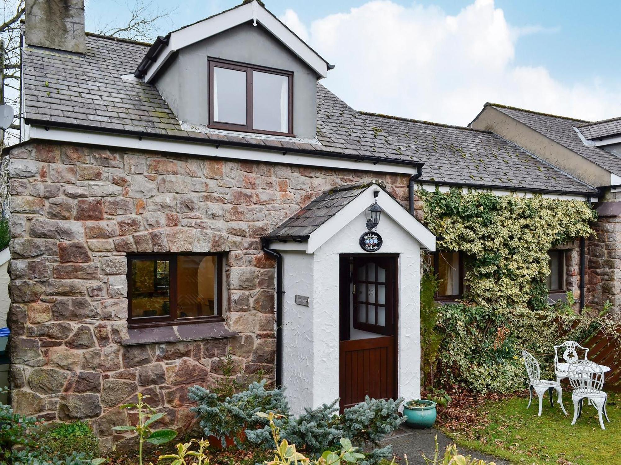 Oakleigh Cottage Llangelynin  Eksteriør bilde